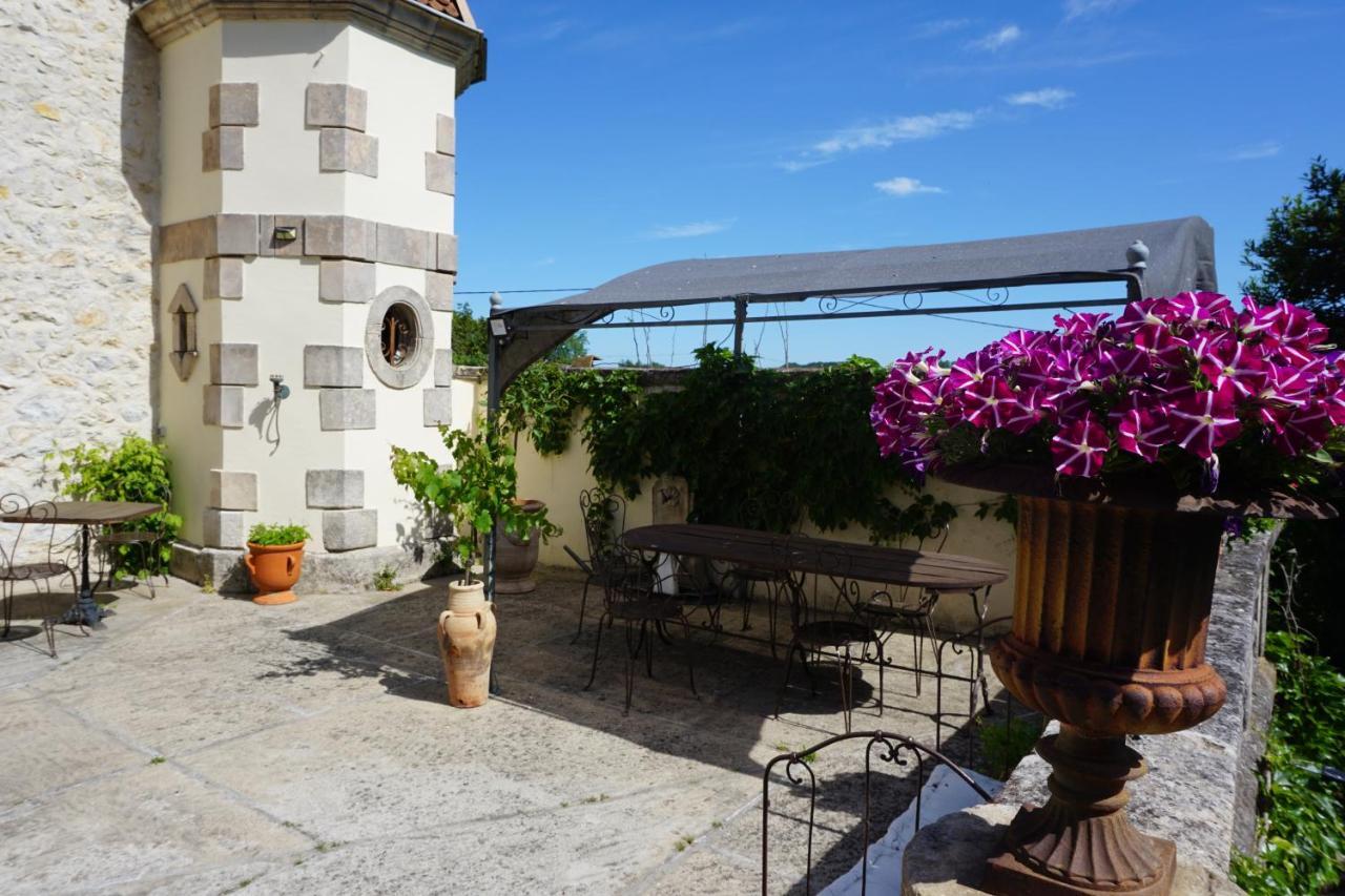 Les Deux Tours Bed and Breakfast Brignon Exteriör bild
