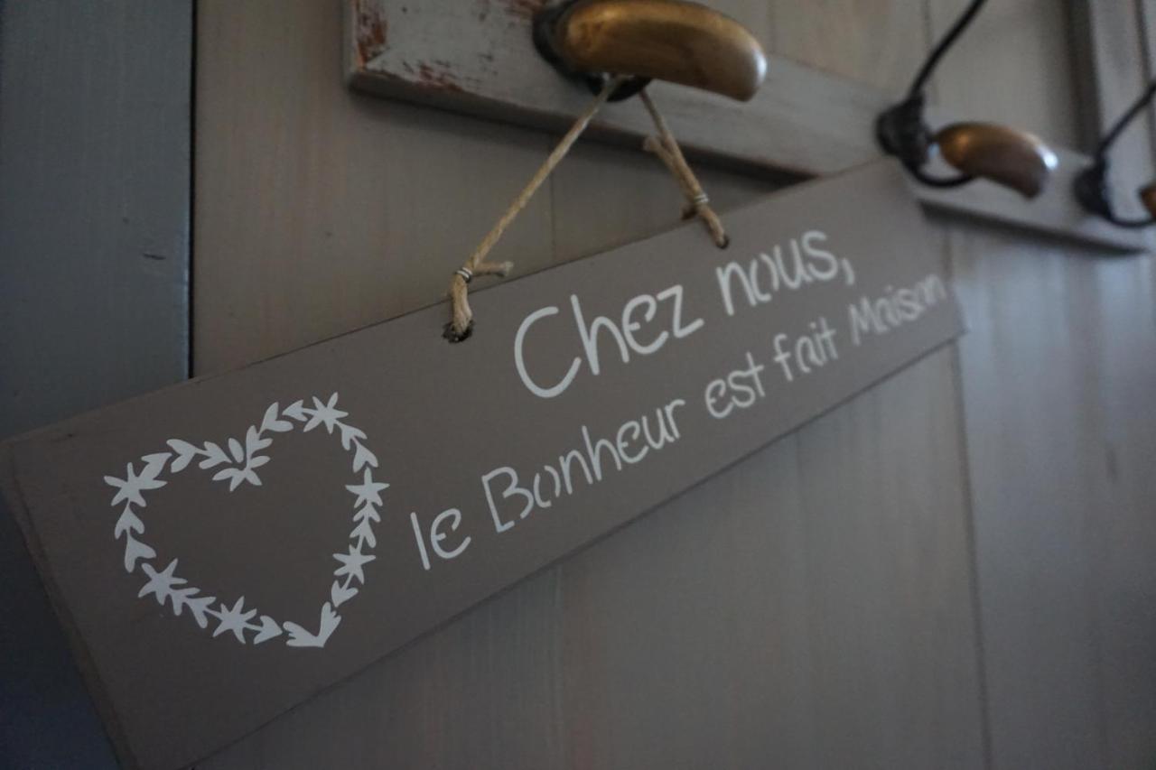 Les Deux Tours Bed and Breakfast Brignon Exteriör bild