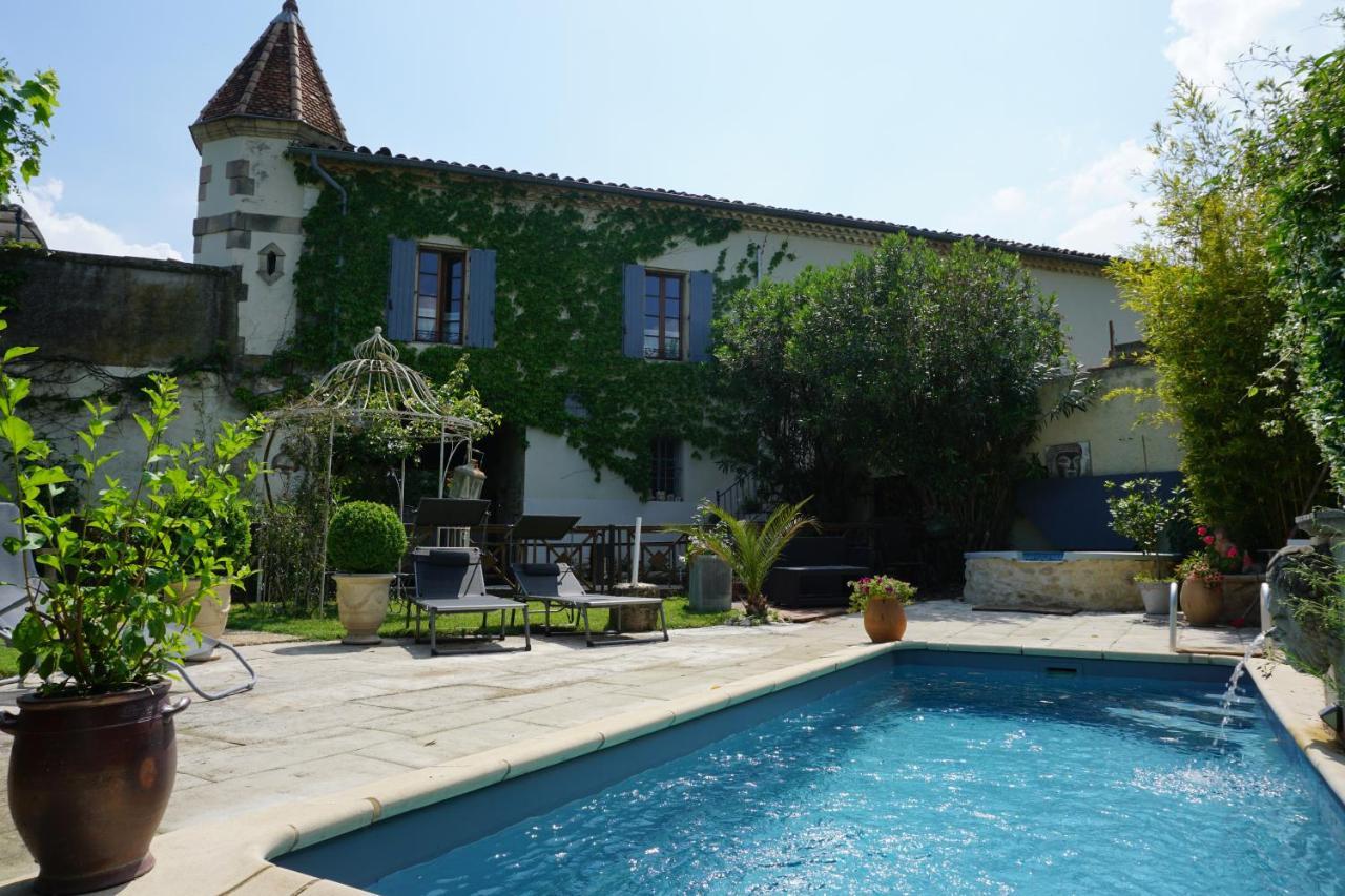 Les Deux Tours Bed and Breakfast Brignon Exteriör bild