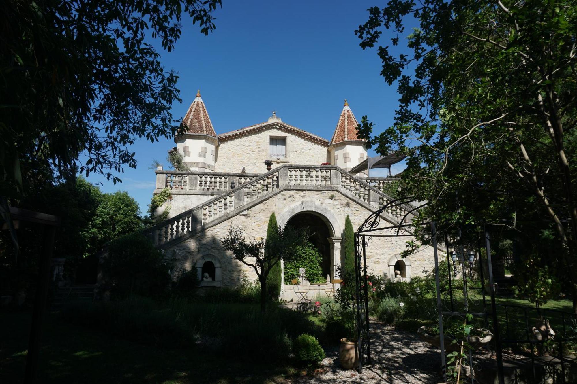 Les Deux Tours Bed and Breakfast Brignon Exteriör bild