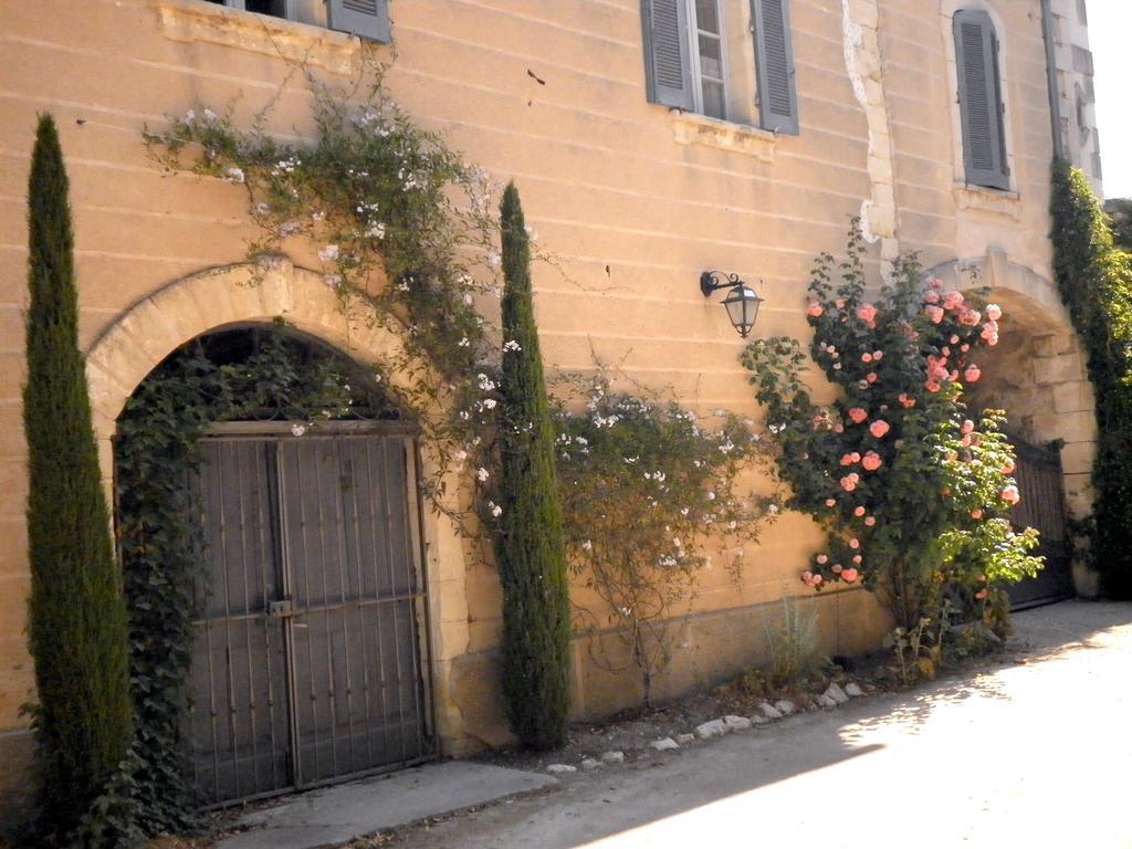 Les Deux Tours Bed and Breakfast Brignon Exteriör bild