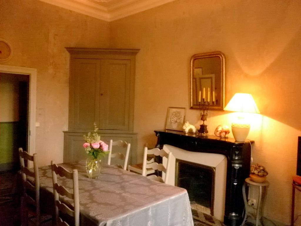 Les Deux Tours Bed and Breakfast Brignon Exteriör bild