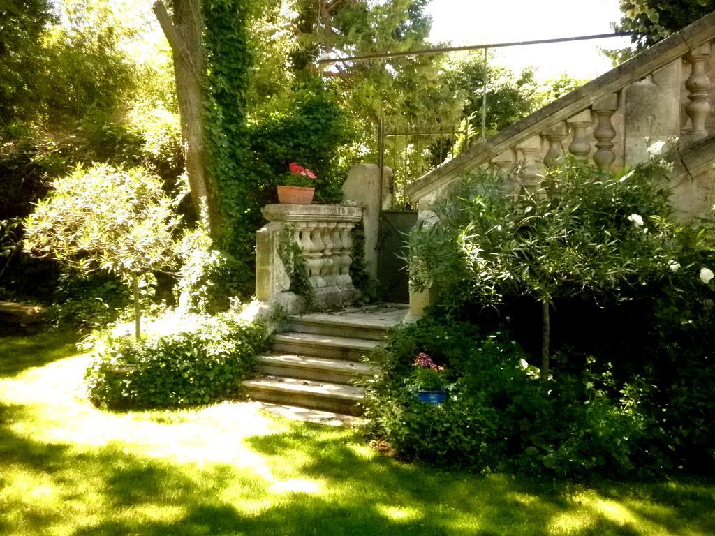 Les Deux Tours Bed and Breakfast Brignon Exteriör bild