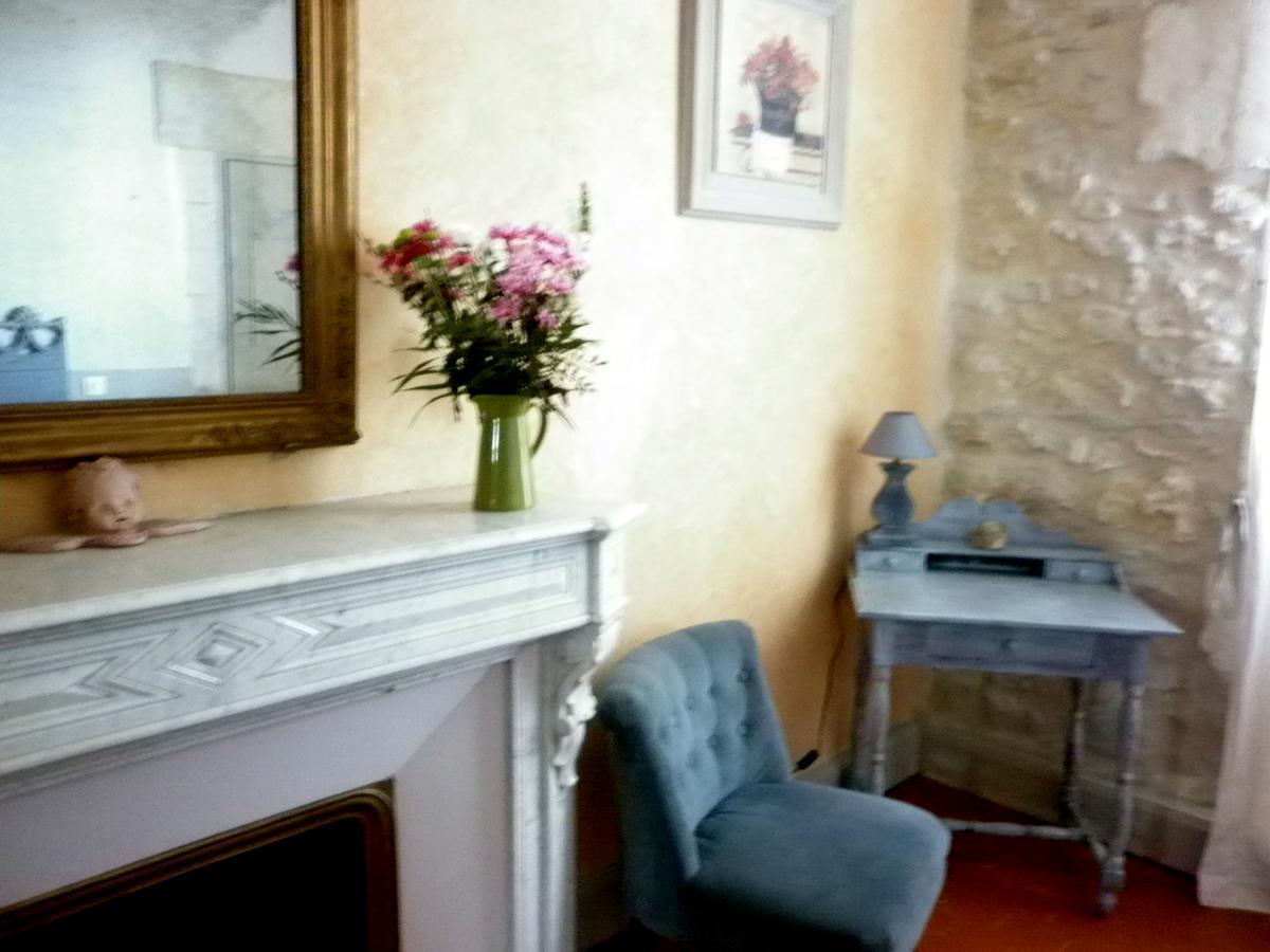 Les Deux Tours Bed and Breakfast Brignon Exteriör bild